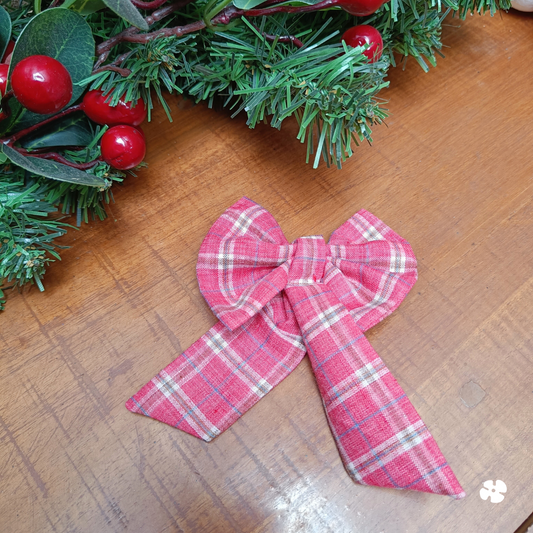 Check A-line frock with hair clip