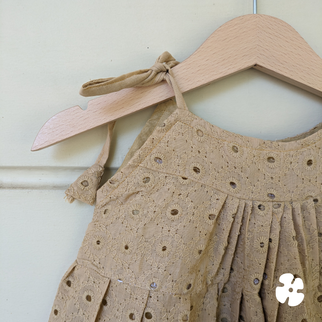 The Hakoba step dress