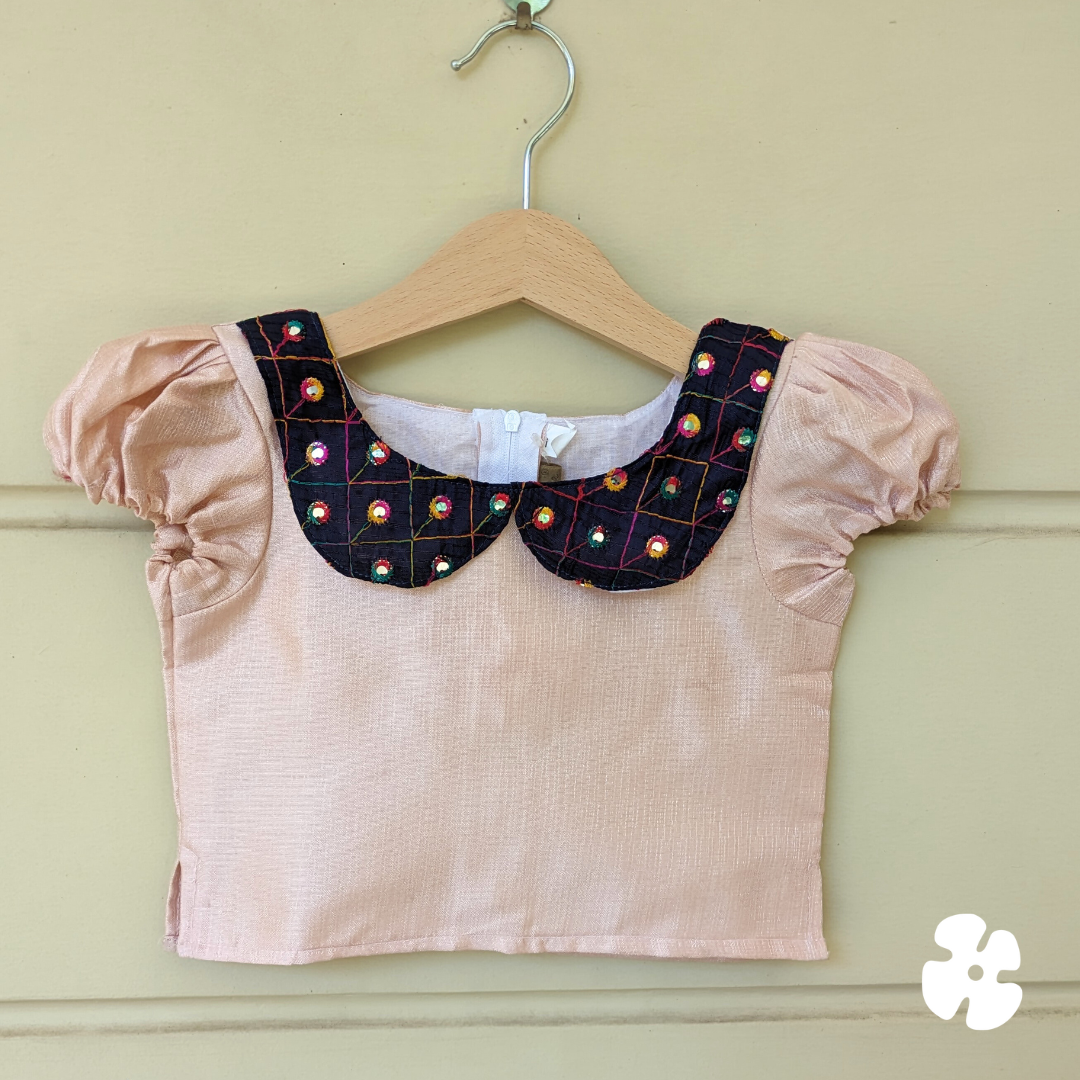 Top with collar and brocade skirt