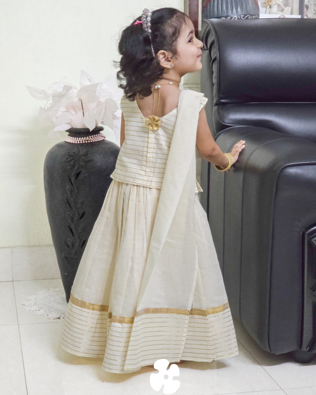 Onam skirt and top with shawl