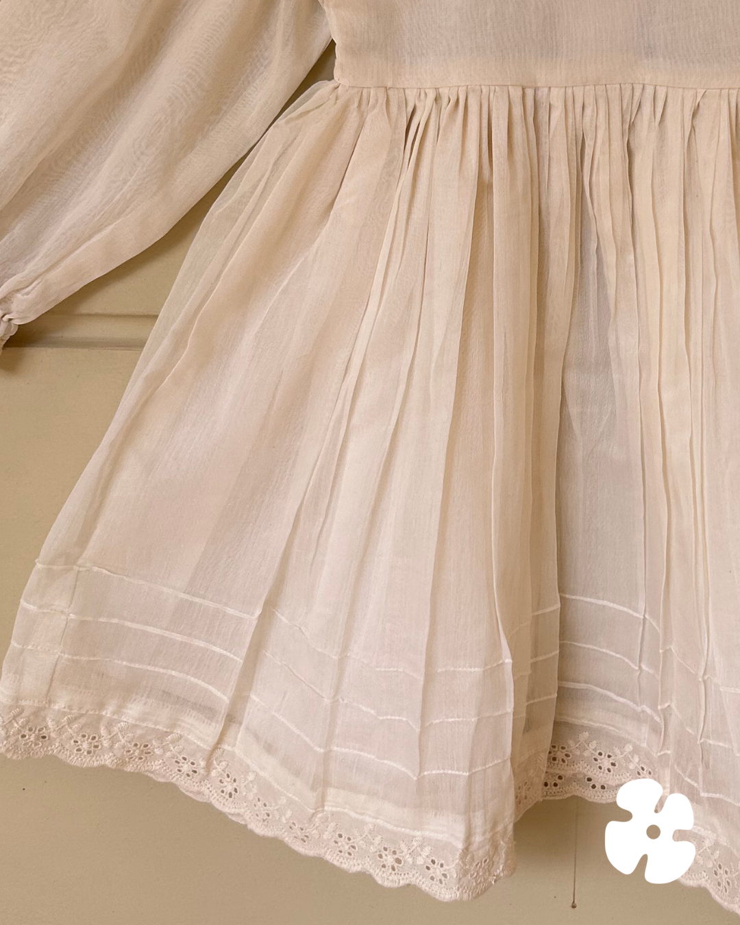 Mistletoe collar frock