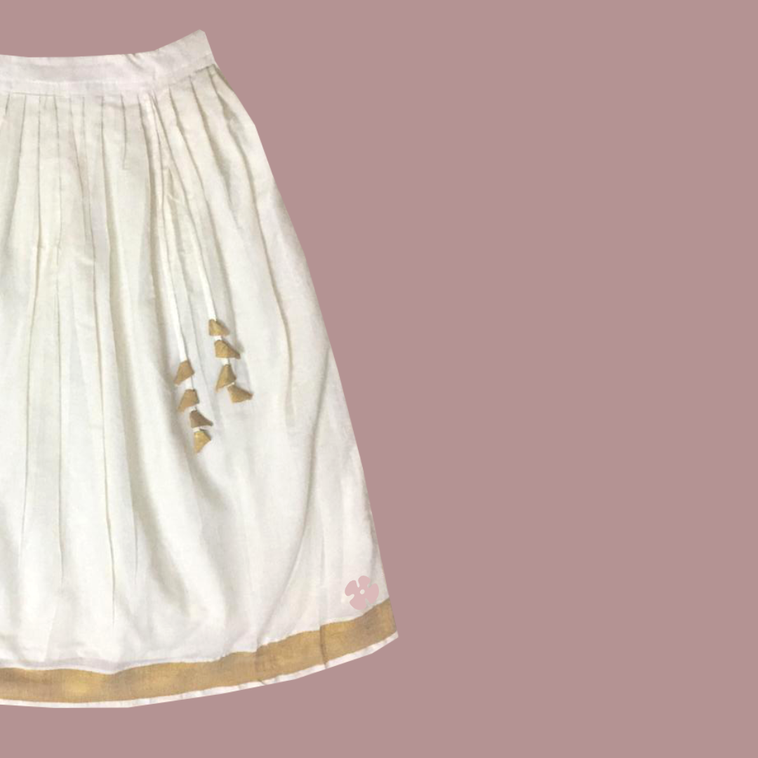 Skirt and top with embroidery and puff sleeve