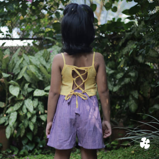 Simple loose shorts with top