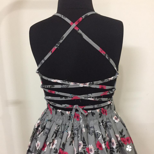 Fit and flare frock with tie in the back