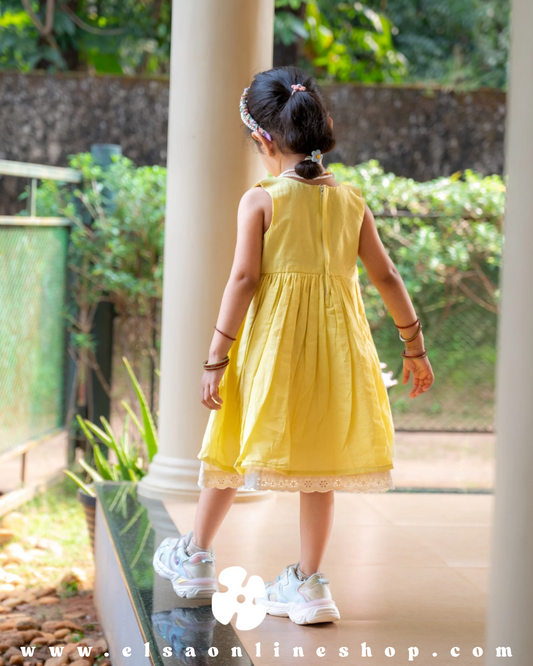 Yellow yellow frock